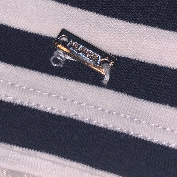 off the shoulder shirt - Picture 3 of 5